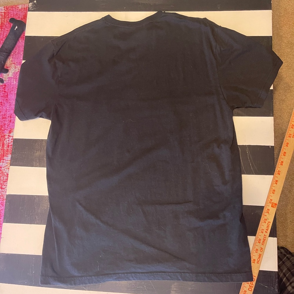 Graphic tee - Picture 6 of 6